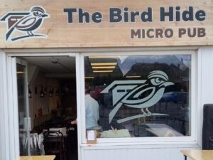 Home 13 Bird Hide