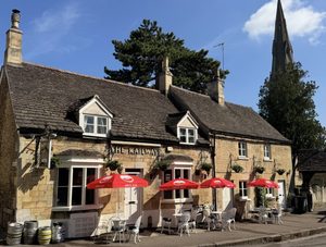 Home 14 Railway Inn East Midlands 1280x971 1